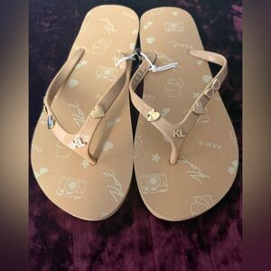 Karl Lagerfeld beige tan flip flops size 9